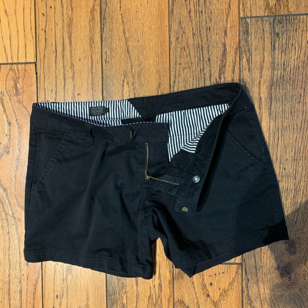 Gently worn back shorts